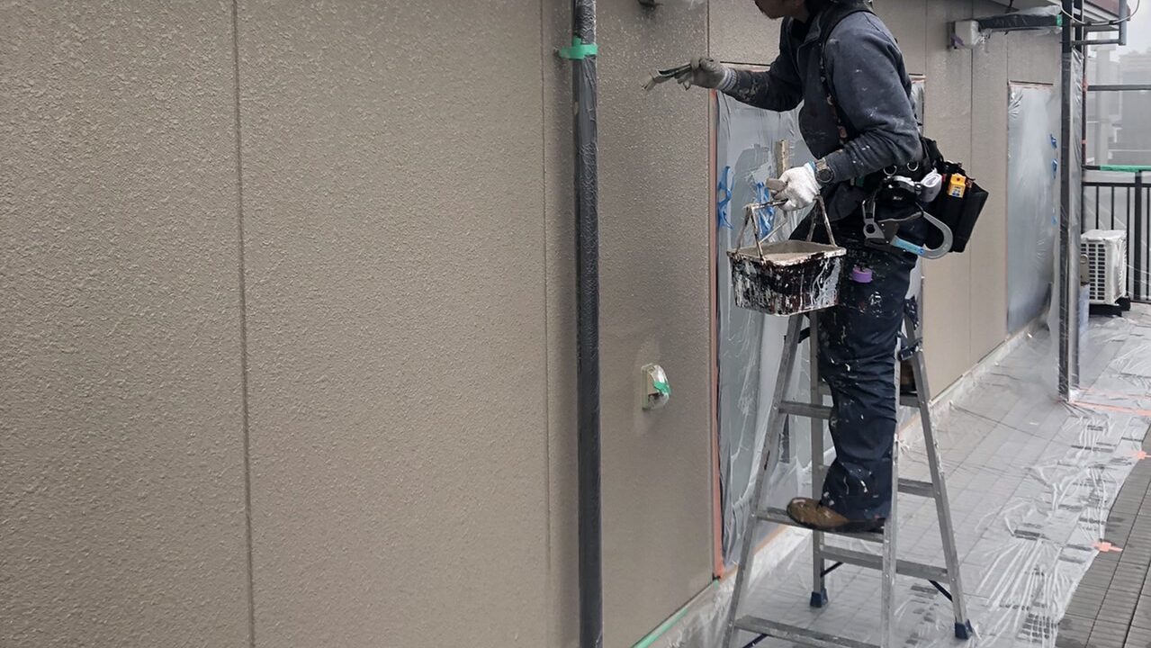 外壁塗装作業のイメージ